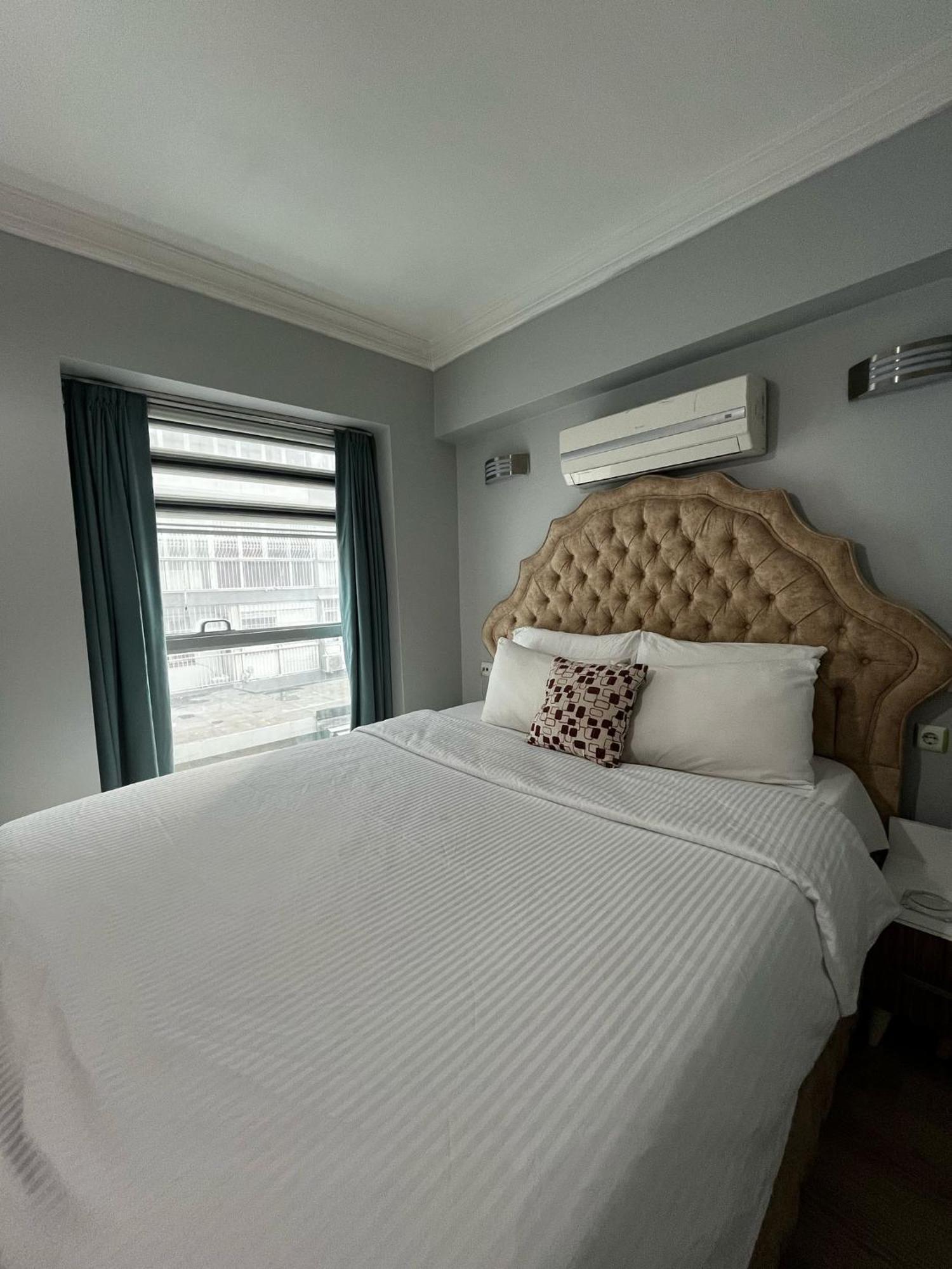 Invivo Hotel Ізмір Екстер'єр фото
